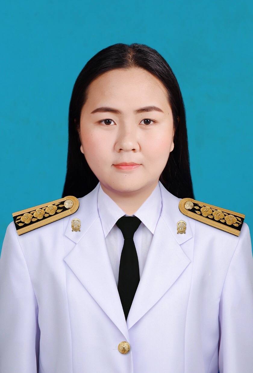 นางสาวพิริยา  ไวสู้ศึก